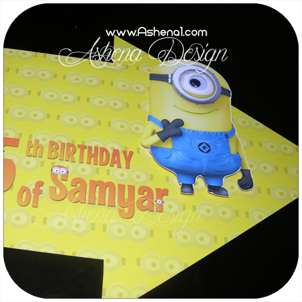 فلش راهنمای ورودی با طرح تم مینیون ها