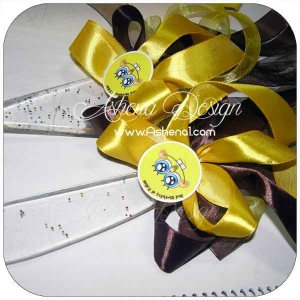 کارد و کفگیر برش کیک با طرح تم باب اسفنجی